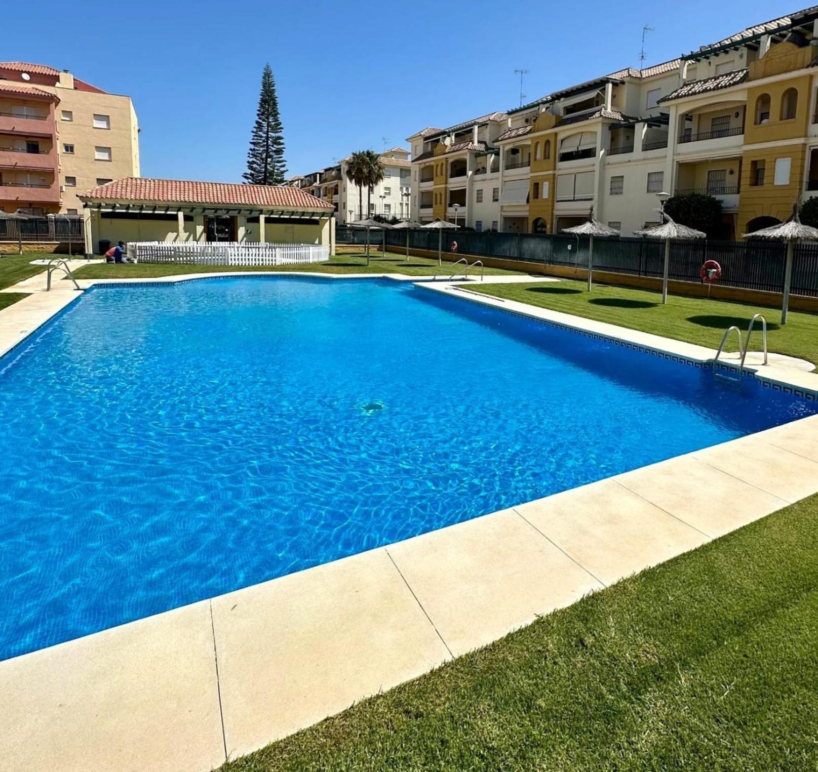 Apartment - Playa A 200m Terraza Piscina Padel Chipiona